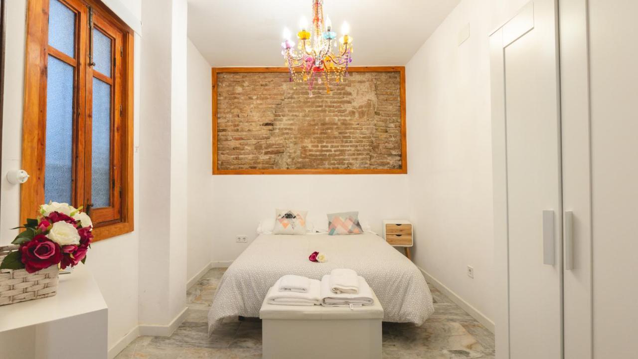Apartment Seville In Alameda De Hercules San Lorenzo Exterior photo
